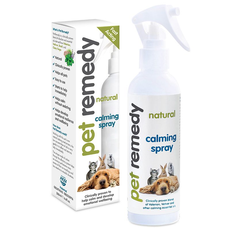 Pet Remedy Calming Spray for dogs and cats – natural fast-acting anxiety relief for pets using valerian and essential oils